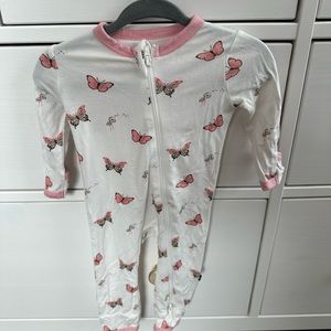 Kyte Baby zippered romper with butterfly pattern size 0-3